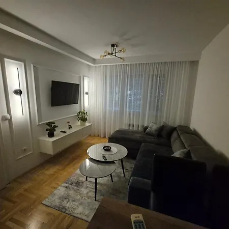 Ana Lägenhet Bijeljina
